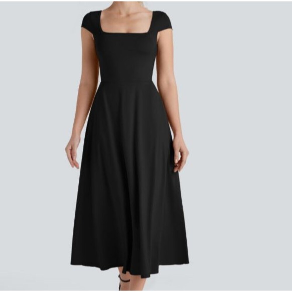 Halara Black Silky Stretchy Square Neck Side Pocket Midi Dress Size XL